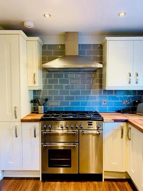 Cosy Roseburn Apartment, Edinburgh - 2 Bedrooms, Free Parking Eksteriør bilde